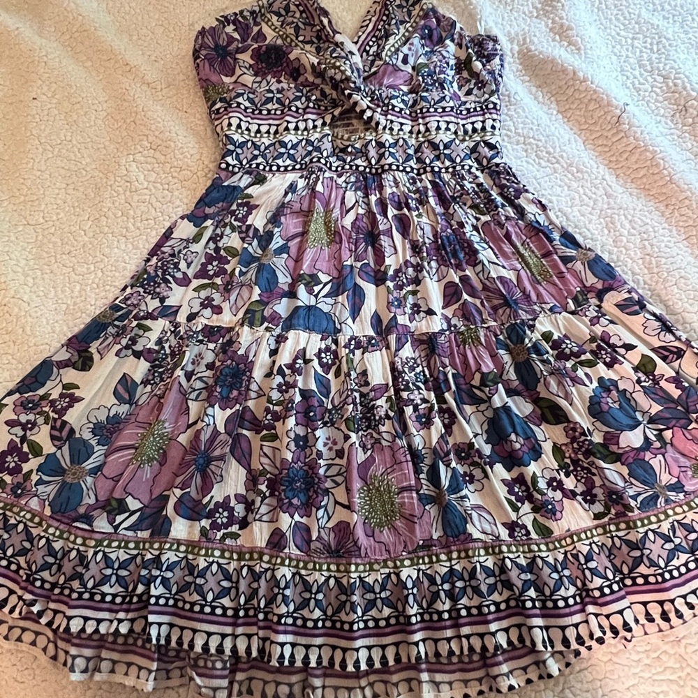 NWOT! Cute floral mini dress!